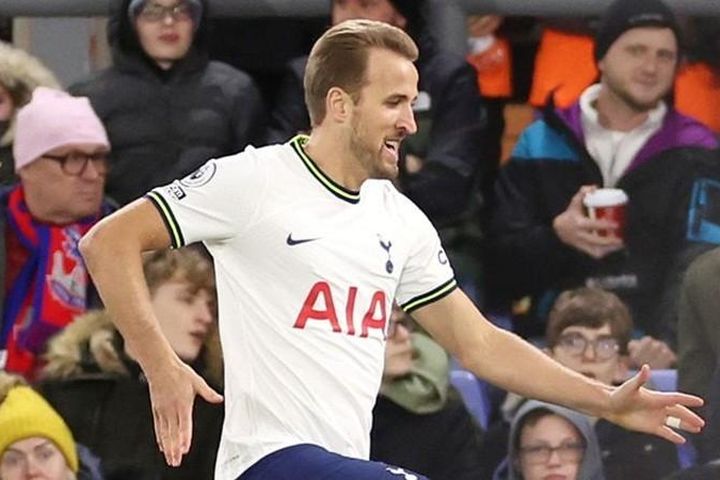Harry Kane và những hạnh phúc bé nhỏ sau nỗi đau lớn