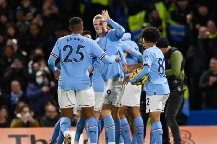 Man City đẩy Chelsea lún sâu vào khủng hoảng