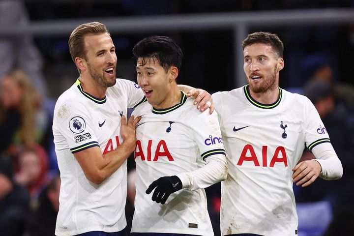 Bảng xếp hạng Ngoại hạng Anh vòng 19: Man City chỉ còn kém Arsenal 5 điểm