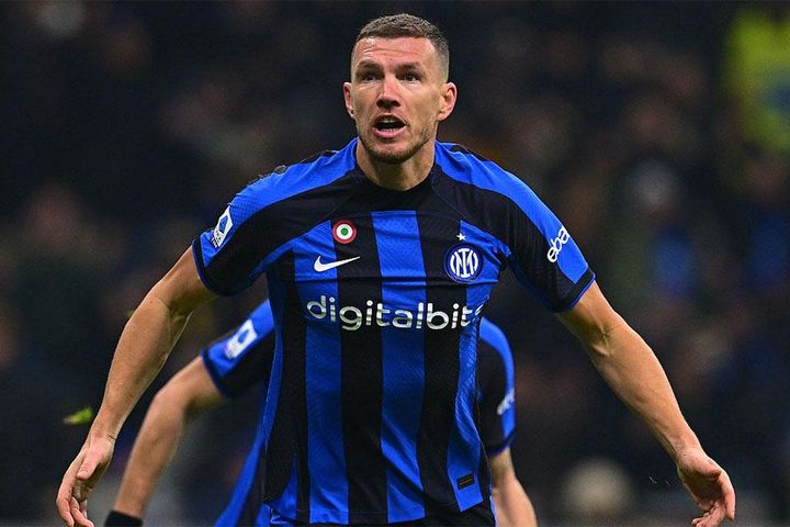 Vòng 16 Serie A: Napoli xảy chân, cuộc đua vô địch trở nên hấp dẫn
