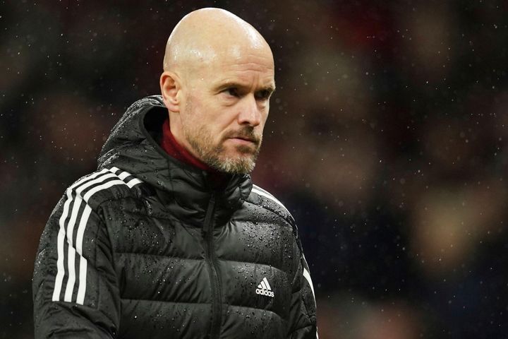 Ten Hag: Hầu hết hợp đồng cũ của MU chỉ ở trình độ trung bình