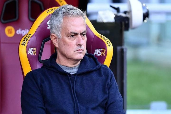 Tin mới nhất bóng đá tối 22/1: Mourinho được 'mời chào' làm tân HLV ĐT Mỹ