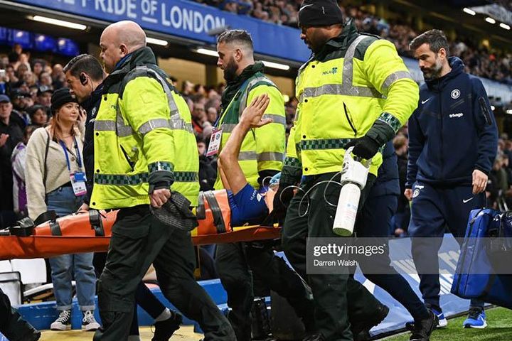 'Sao' Chelsea chấn thương, phải nhập viện cấp cứu