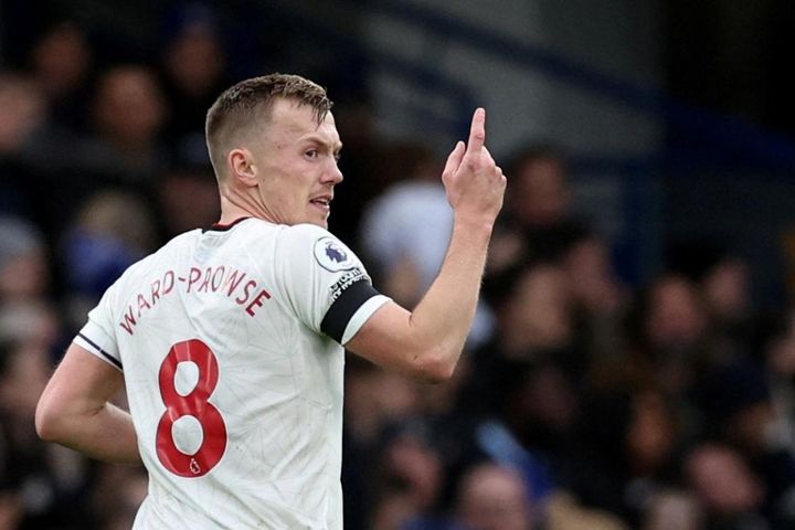 James Ward-Prowse áp sát kỷ lục ấn tượng của David Beckham