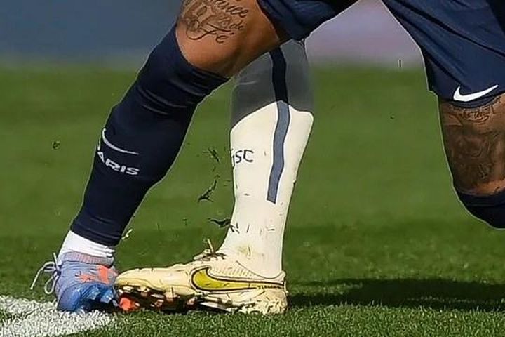 PSG chiến thắng kịch tính 4-3 trước Lille
