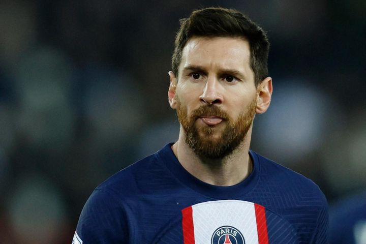 Messi sút phạt tốt nhất châu Âu một thập niên qua
