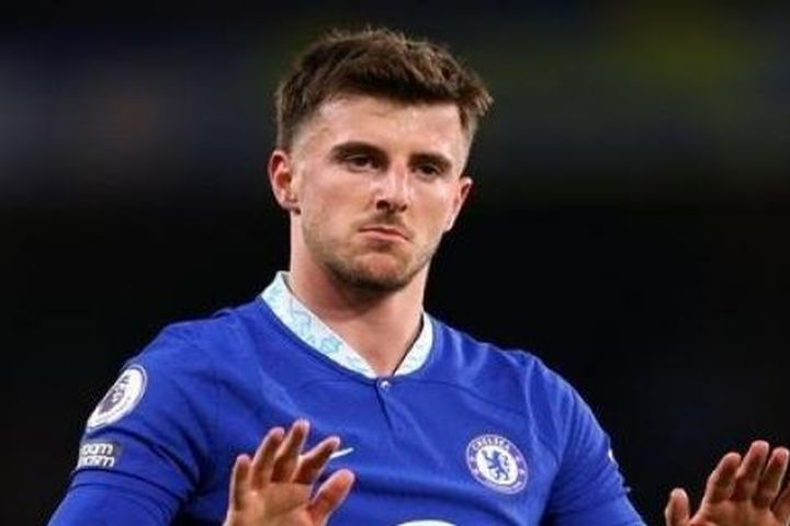 Chuyển nhượng cầu thủ ngày 20/2: HLV Pep Guardiola chọn Declan Rice; Bayern Munich thảo luận mua Hakim Ziyech; MU đón Mason Mount
