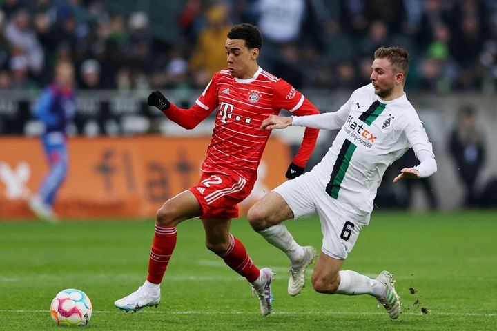 Bảng xếp hạng Bundesliga 2022-23 hôm nay 20/2: Dortmund cân bằng điểm số với Bayern