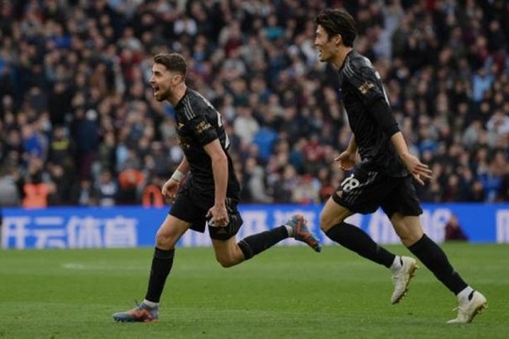 Jorginho: Món quà Chelsea dành tặng Arsenal