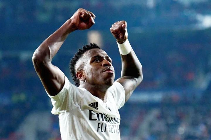 HLV Klopp nói điều bất ngờ về Vinicius
