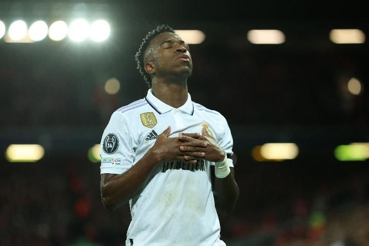 Chuỗi kỷ lục được lập sau khi Real hủy diệt Liverpool