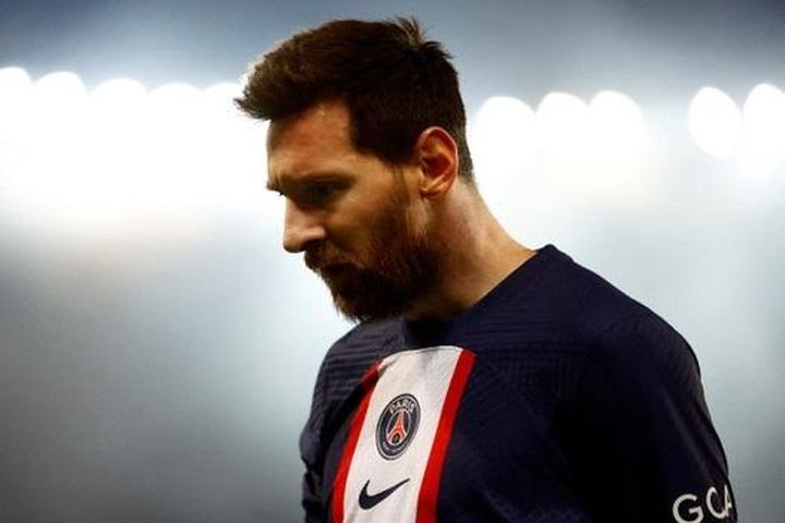 Vì sao Messi từ chối gia hạn hợp đồng với PSG?