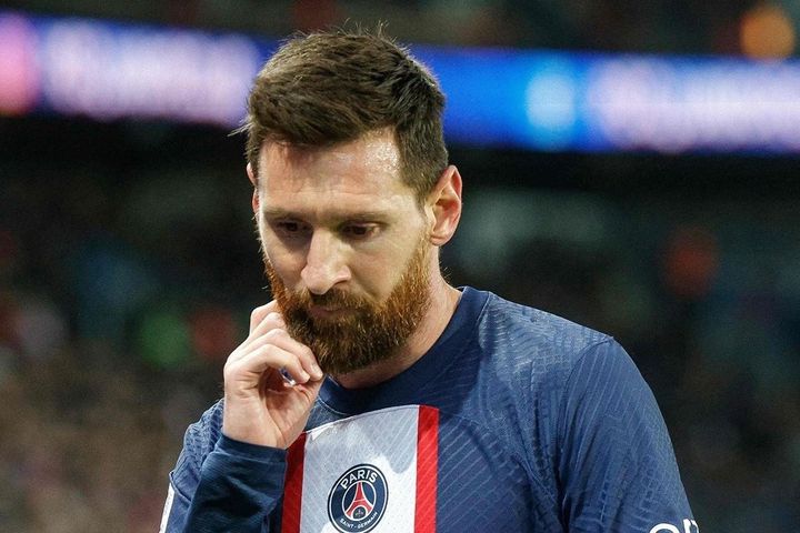 Xavi: Barca luôn rộng cửa đón Messi quay về