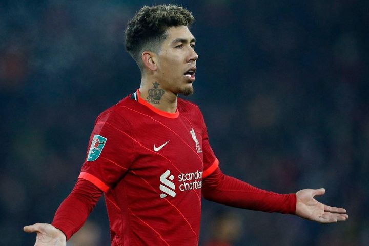 Liverpool đối diện cuộc thanh lý hàng loạt