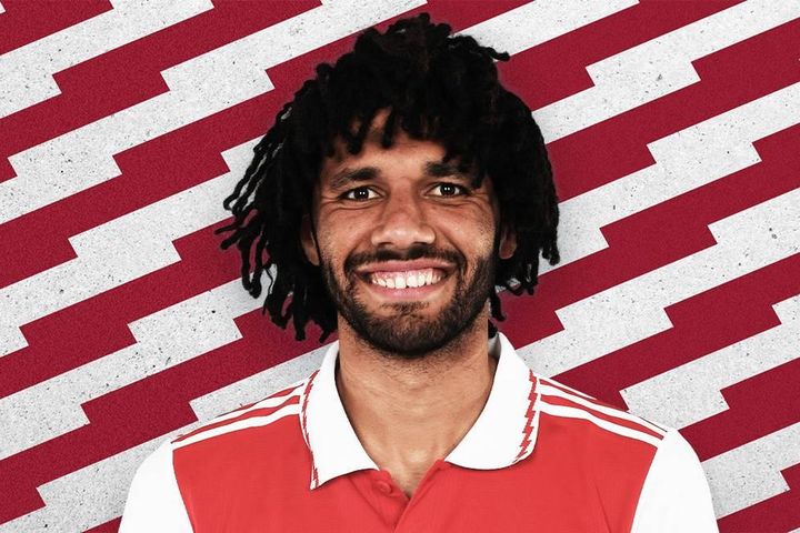 Arsenal hoàn tất hợp đồng mới với công thần