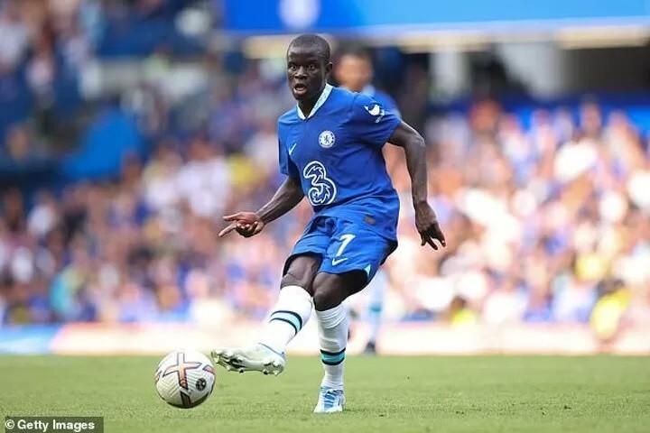 Barca lại lỡ hẹn: N'Golo Kante gia hạn với Chelsea