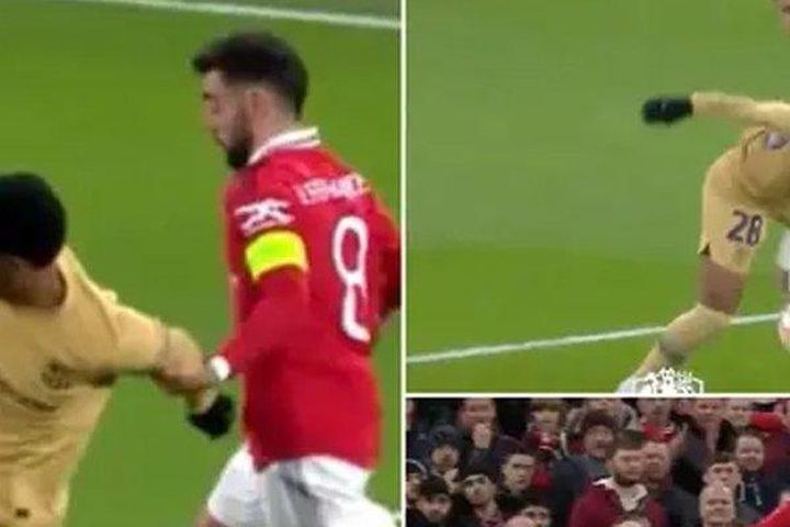 Fan MU cho rằng Barca đã quá may mắn khi có phạt đền