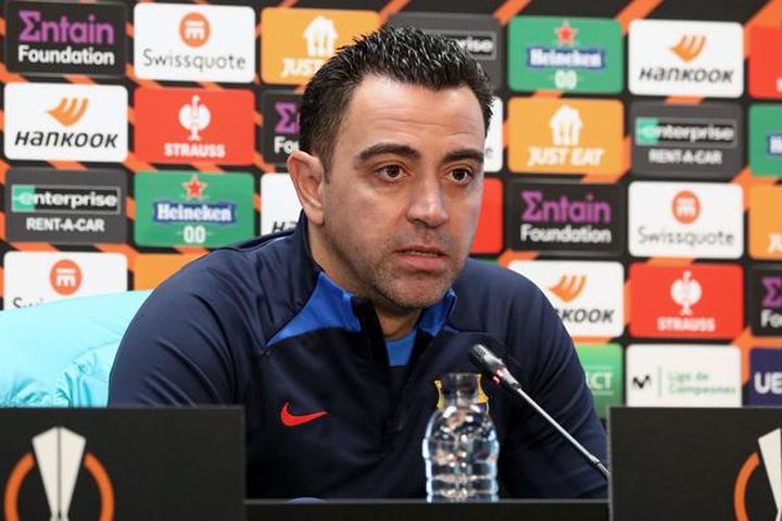 Xavi: Chúng tôi nhớ Gavi và Pedri
