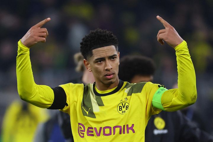 Dortmund hét giá kỷ lục cho ngôi sao người Anh