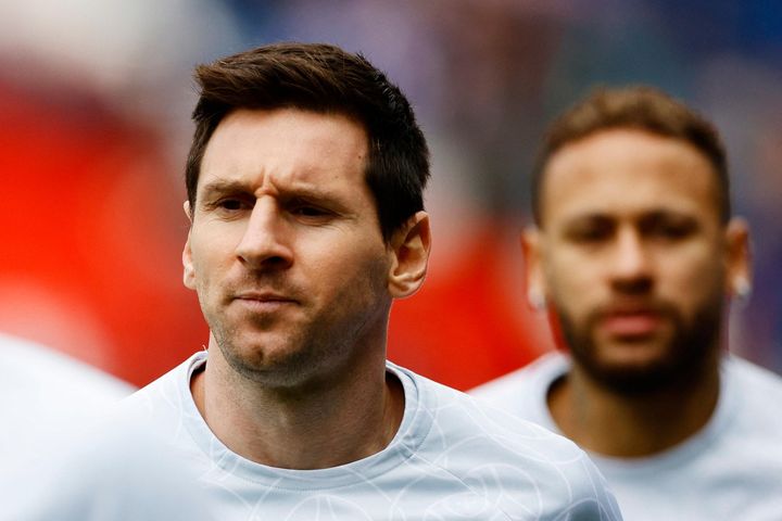 Aguero vô tình tiết lộ đội bóng mới của Messi?