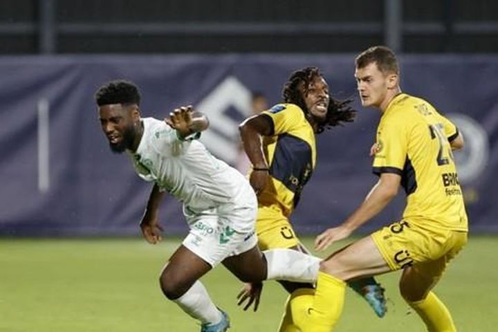 Nhận định Saint-Etienne vs Pau FC, 01h00 ngày 26/2: Mong manh trước Quỷ xanh