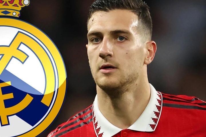 Real Madrid lên kế hoạch chiêu mộ Dalot từ MU