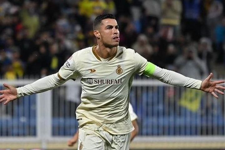 Ronaldo lập hat-trick cho Al Nassr chỉ trong 36 phút