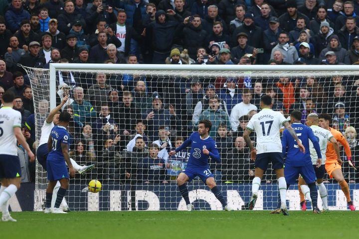 Harry Kane ghi bàn, Tottenham thắng thuyết phục Chelsea