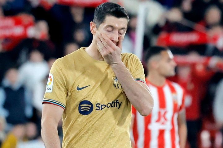 Barca thua đội đứng thứ 19 tại La Liga