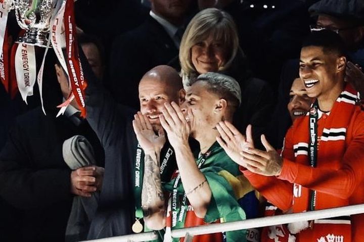Man United vô địch cúp Liên đoàn Anh, Ten Hag có danh hiệu đầu tiên