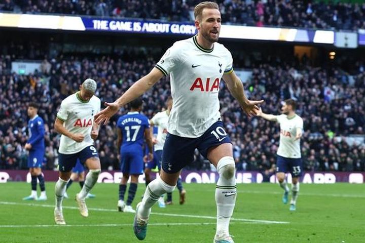 Kane lập chiến tích 'khủng', sánh ngang chủ nhân FIFA The Best