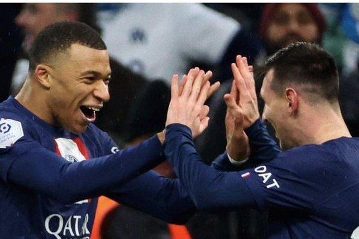 Messi và Mbappe cùng cán mốc bàn thắng đặc biệt
