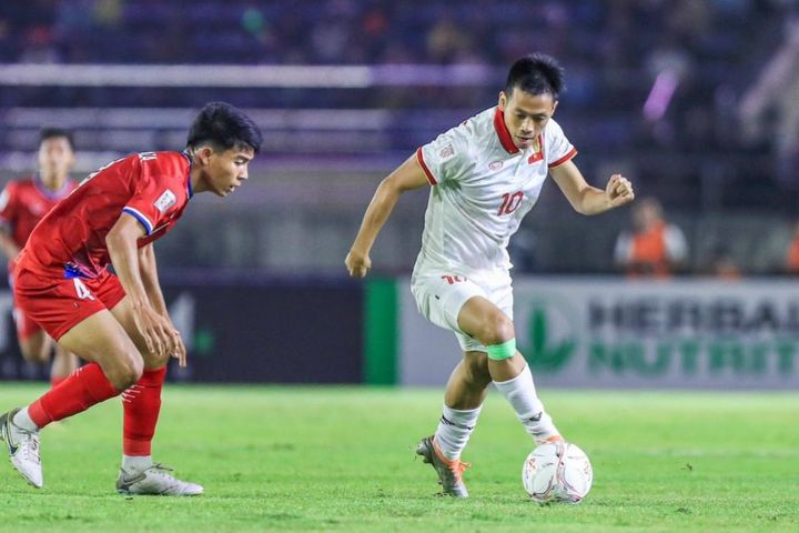Cầu thủ dự bị ở ĐTQG giành QBV chưa từng xảy ra trên thế giới?