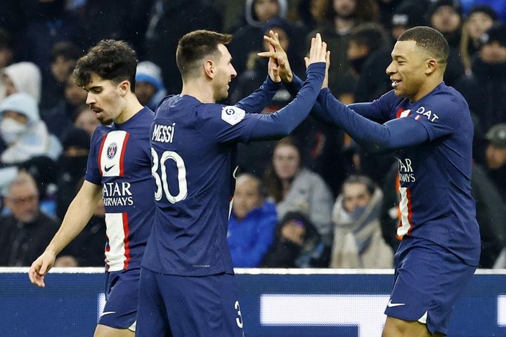 Messi và Mbappe tỏa sáng rực rỡ, PSG đại thắng Marseille