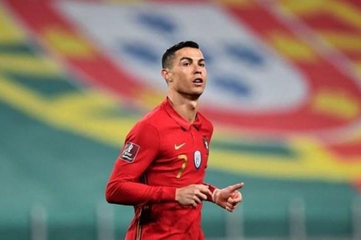 Ronaldo lần đầu vắng mặt ở đội hình tiêu biểu FIFPro