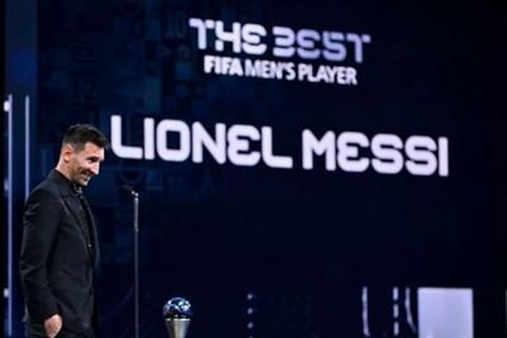 Kết quả bóng đá hôm nay (28-2): Messi giành giải FIFA The Best 2022