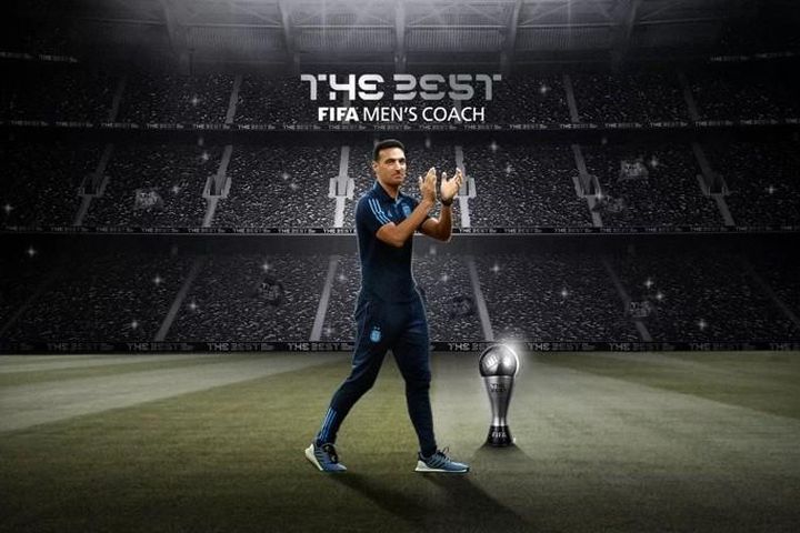 Lionel Scaloni được vinh danh là HLV xuất sắc nhất FIFA 2022