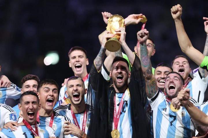 The Best 2022 trao cho Messi