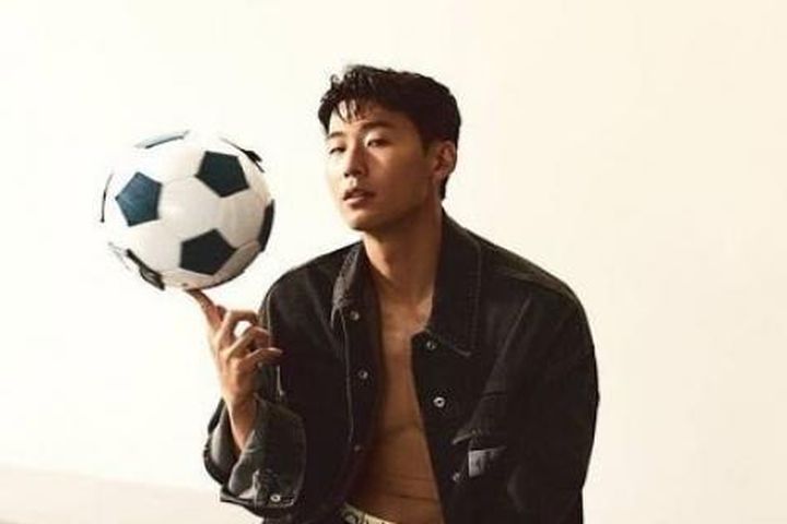 Loạt ảnh Son Heung Min thời trang trên Instagram khiến đồng đội Tottenham ngỡ ngàng