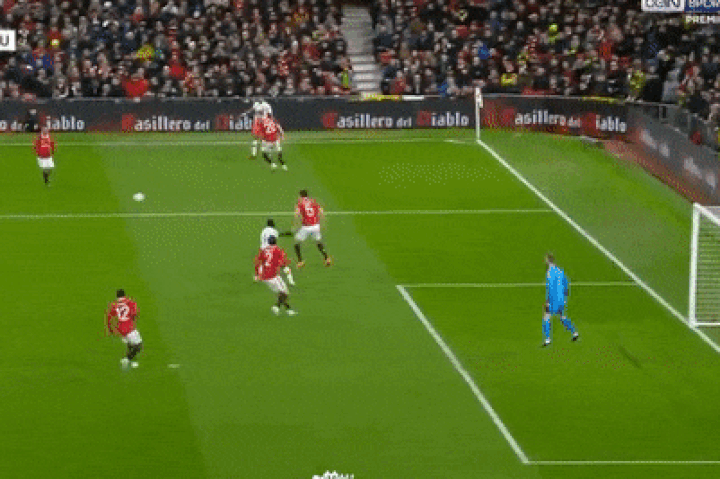 Harry Maguire bị CĐV chỉ trích