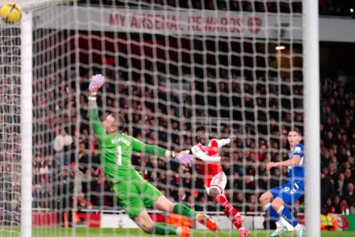 Đánh bại Everton, Arsenal khẳng định tham vọng vô địch Ngoại hạng Anh
