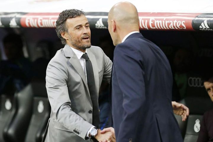 Zidane và Enrique chạy đua ngồi 'ghế nóng' Chelsea