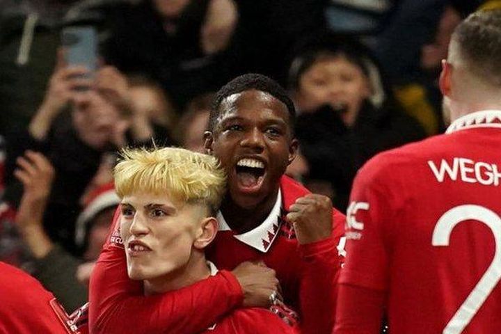 Bốc thăm tứ kết FA Cup: Man United tránh được Man City