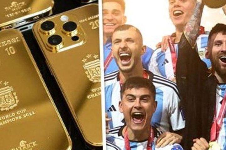 Messi mua 35 chiếc iPhone vàng tặng cả ĐT Argentina