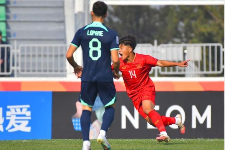 U20 Việt Nam khởi đầu như mơ tại giải U20 châu Á, 'quỷ đỏ' lội ngược dòng giành vé vào tứ kết FA Cup