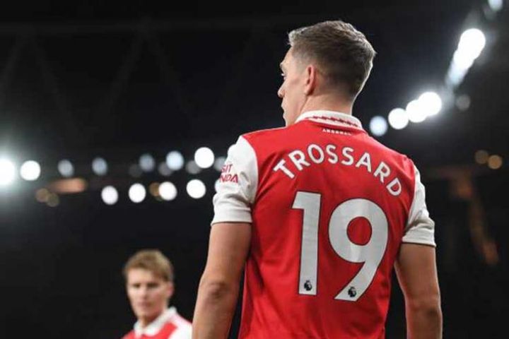 Arsenal có bước ngoặt đua vô địch: SAO Bỉ giá hời xoay chuyển tình thế