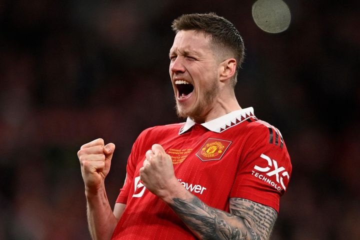 Weghorst khiến MU quên đi Ronaldo