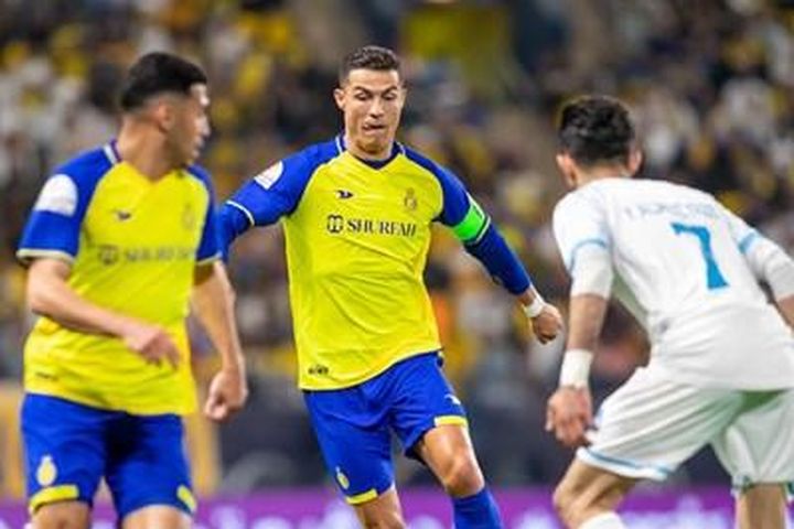 Al Nassr lội ngược dòng ngoạn mục trong ngày Ronaldo 'tịt ngòi'