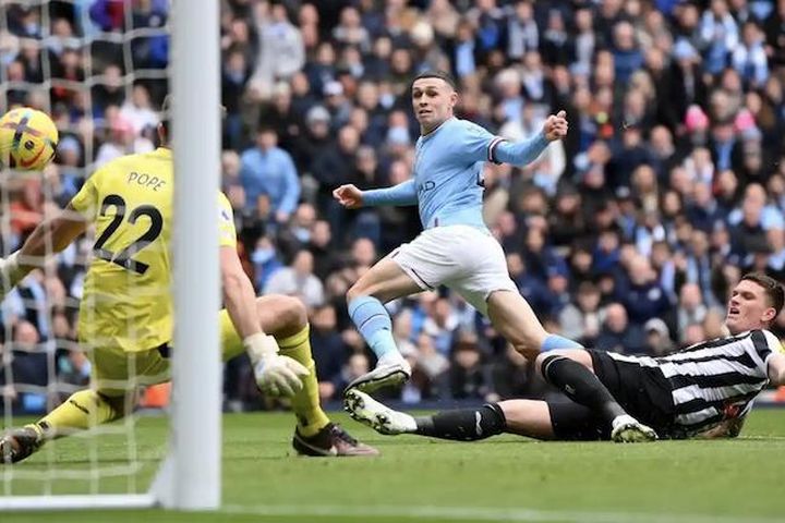 Trực tiếp Man City vs Newcastle: Chủ nhà vươn lên dẫn trước