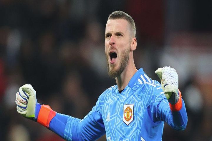 Tin mới nhất bóng đá tối 4/3: MU thưởng lớn cho De Gea